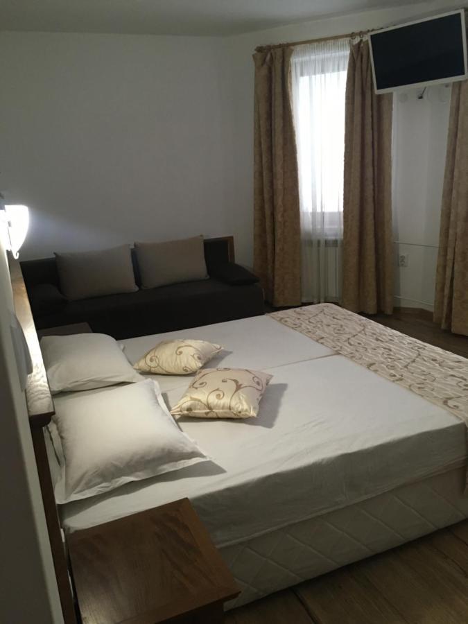 Guest House Rest Cherni Osum Экстерьер фото