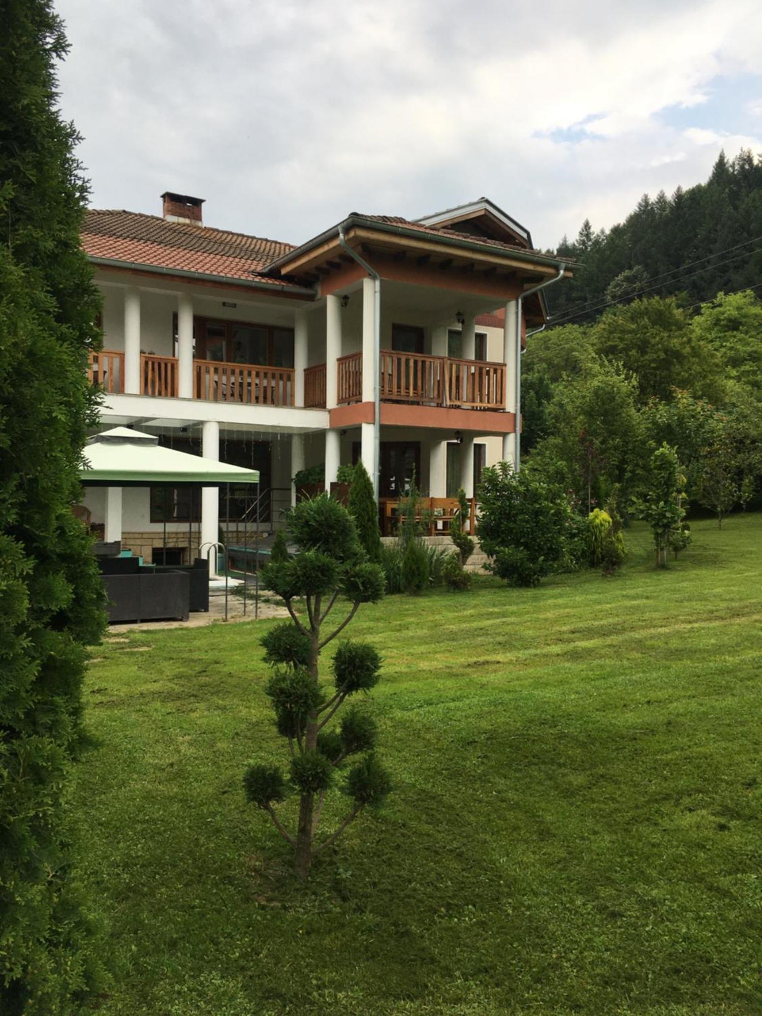 Guest House Rest Cherni Osum Экстерьер фото